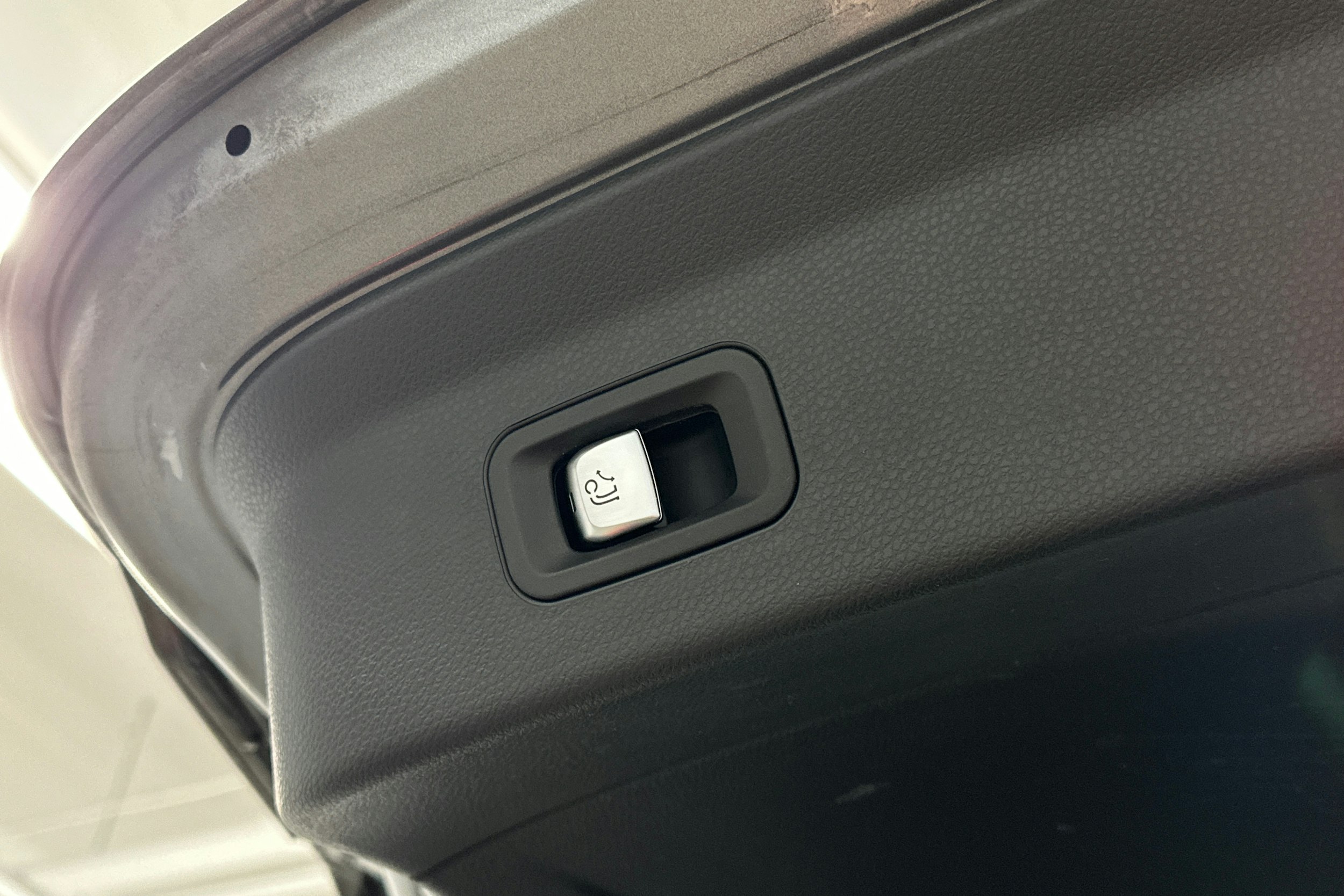 harmaa Mercedes-Benz GLC 2016 kuva 16.