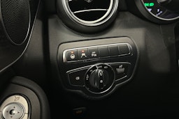 harmaa Mercedes-Benz GLC 2016 kuva 23.