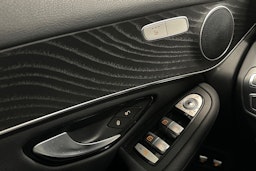 harmaa Mercedes-Benz GLC 2016 kuva 38.