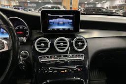 harmaa Mercedes-Benz GLC 2016 kuva 17.