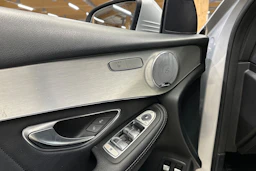 harmaa Mercedes-Benz GLC 2016 kuva 22.