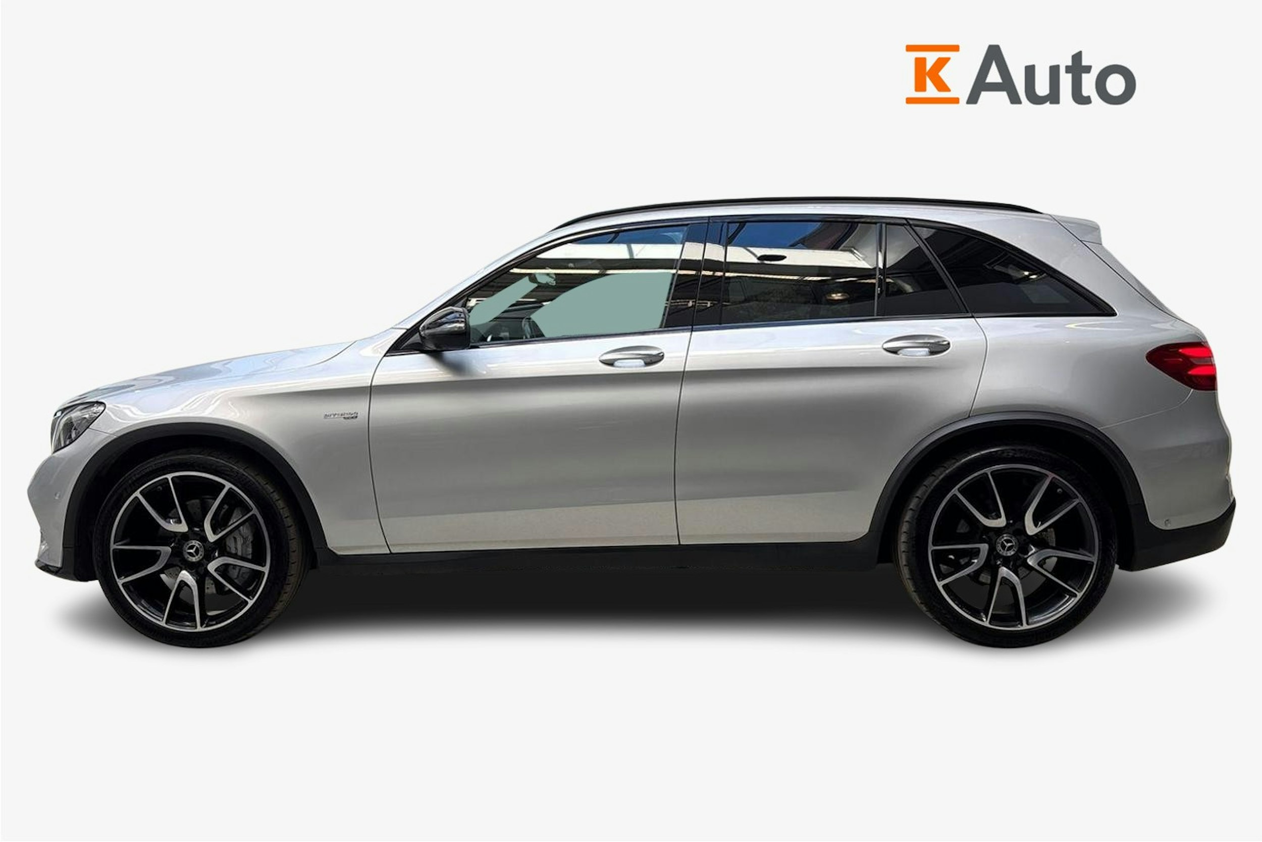 harmaa Mercedes-Benz GLC 2016 kuva 6.