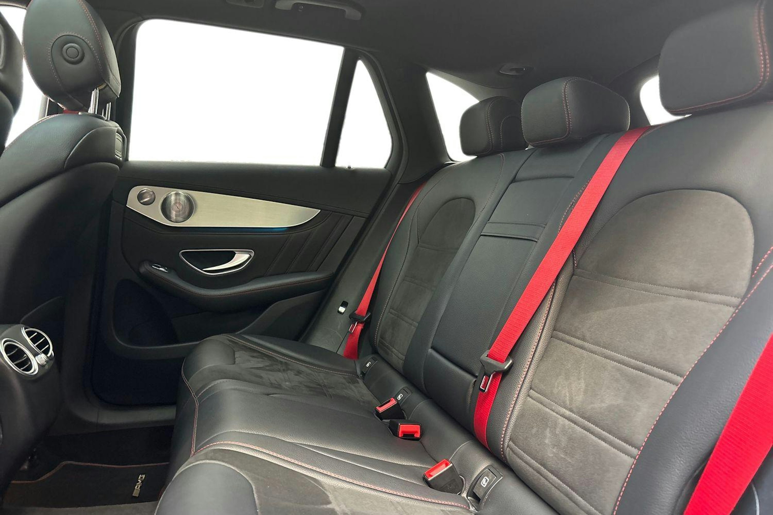 harmaa Mercedes-Benz GLC 2016 kuva 10.