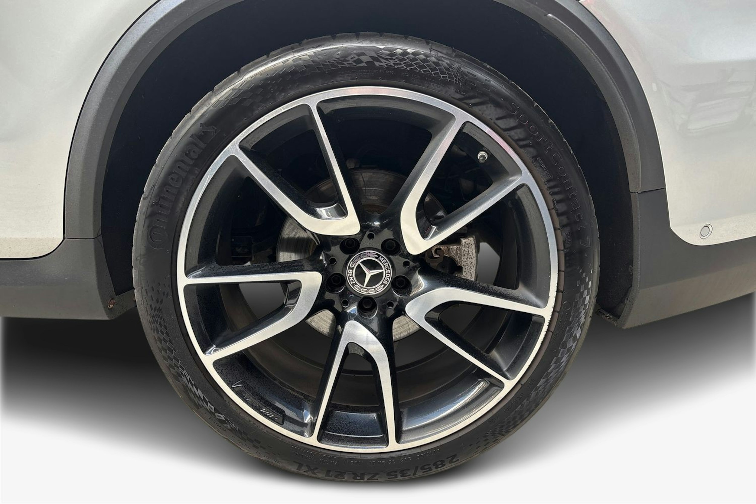 harmaa Mercedes-Benz GLC 2016 kuva 11.