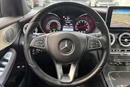 harmaa Mercedes-Benz GLC 2016 kuva 20.