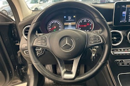 Musta Mercedes-Benz GLC 2016 kuva 14.