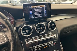 Musta Mercedes-Benz GLC 2016 kuva 17.