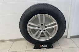 Musta Mercedes-Benz GLC 2016 kuva 23.