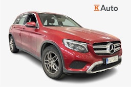 Punainen Mercedes-Benz GLC 2016 kuva 1.