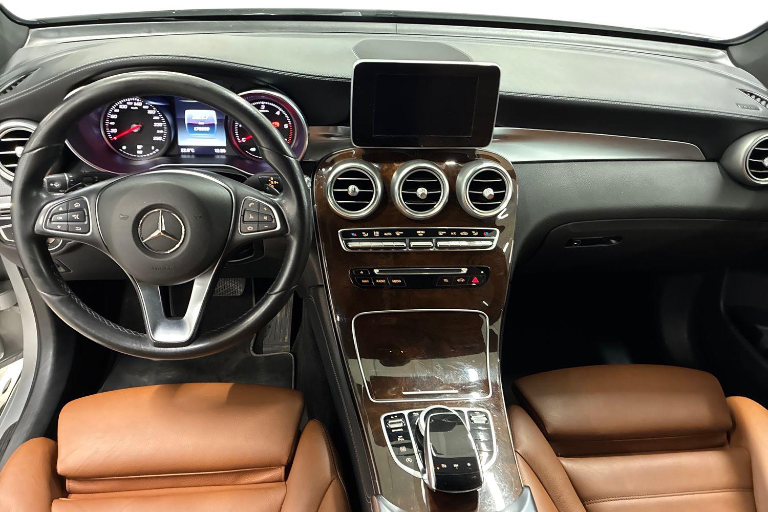 Mercedes-Benz GLC 2016, kuva 7/29