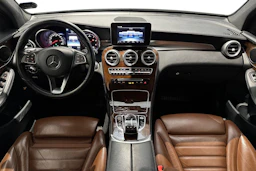 harmaa Mercedes-Benz GLC 2016 kuva 9.