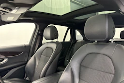 musta Mercedes-Benz GLC 2017 kuva 30.