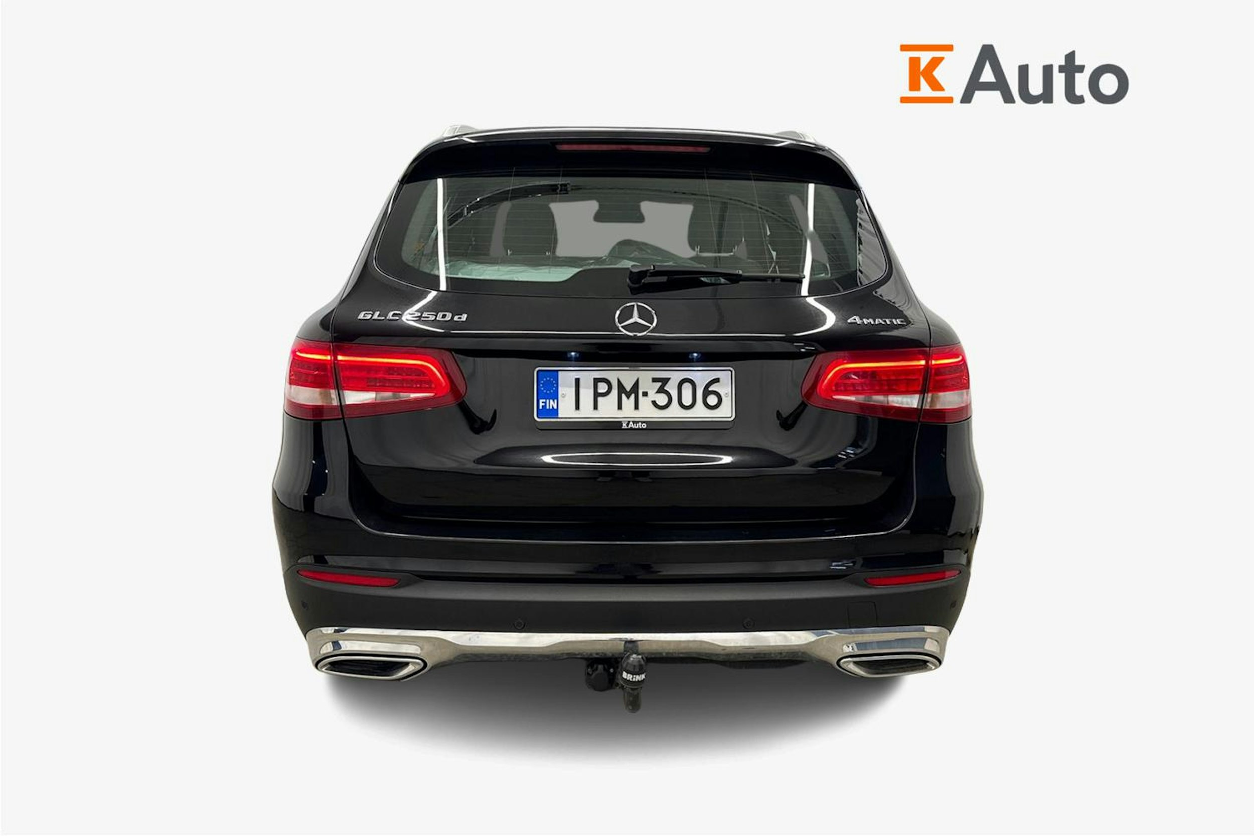 Musta Mercedes-Benz GLC 2017 kuva 3.