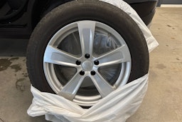 Musta Mercedes-Benz GLC 2017 kuva 13.