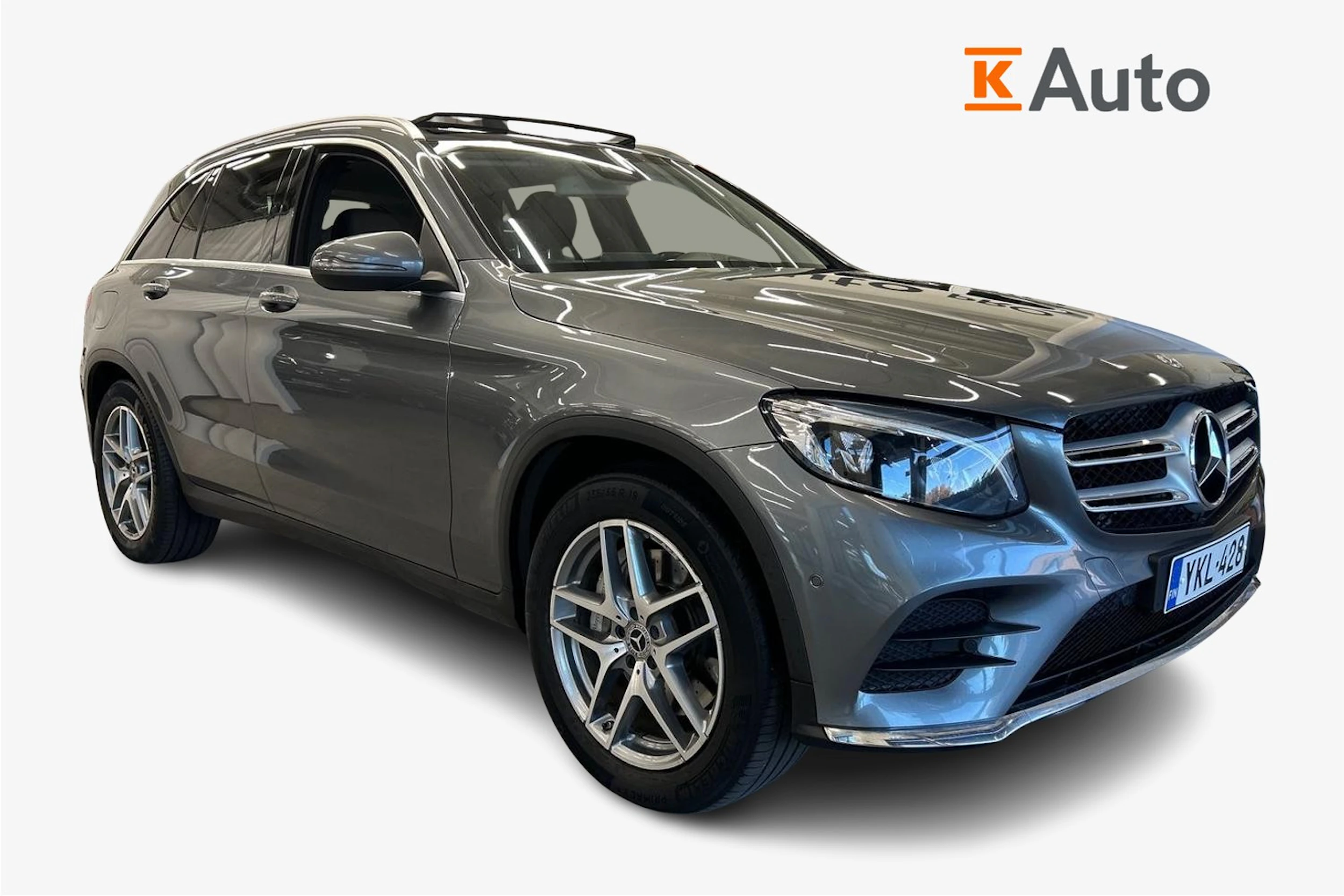 harmaa Mercedes-Benz GLC 2017 kuva 1.