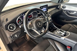 valkoinen Mercedes-Benz GLC 2017 kuva 6.