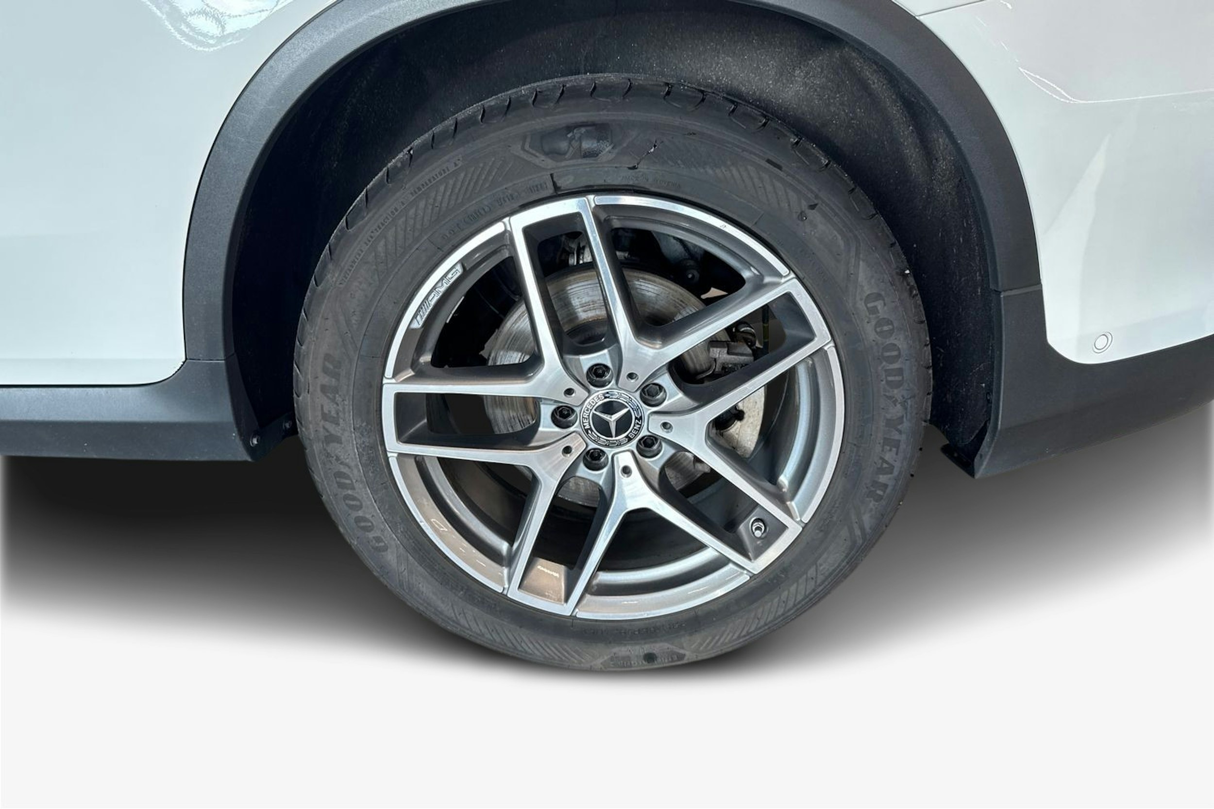 valkoinen Mercedes-Benz GLC 2017 kuva 9.