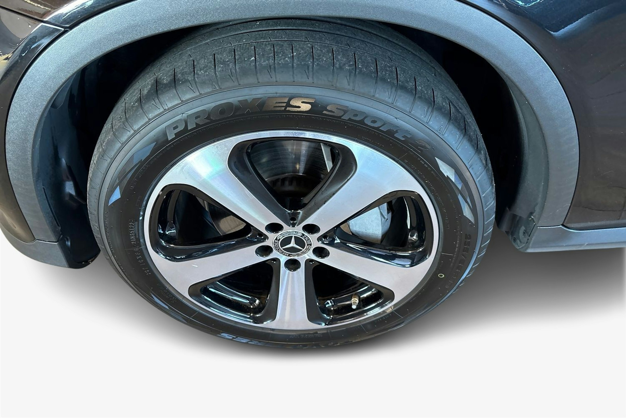 musta Mercedes-Benz GLC 2018 kuva 11.
