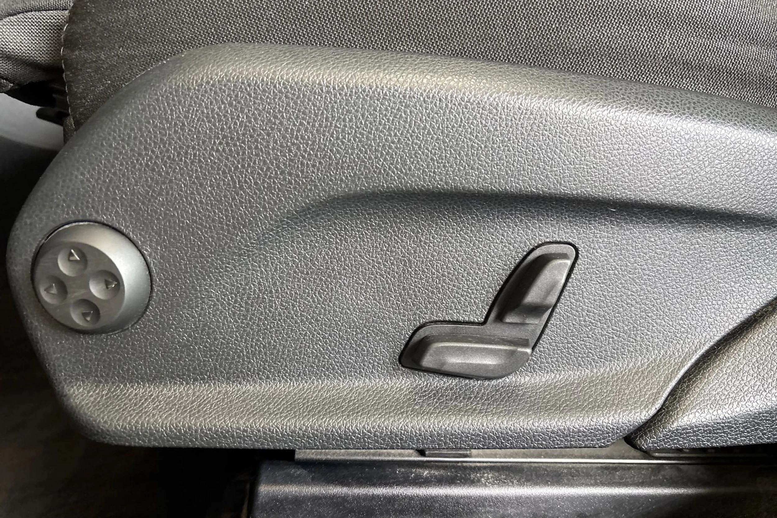 met. harmaa Mercedes-Benz GLC 2018 kuva 14.