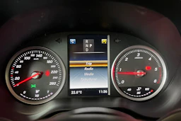 met. harmaa Mercedes-Benz GLC 2018 kuva 15.