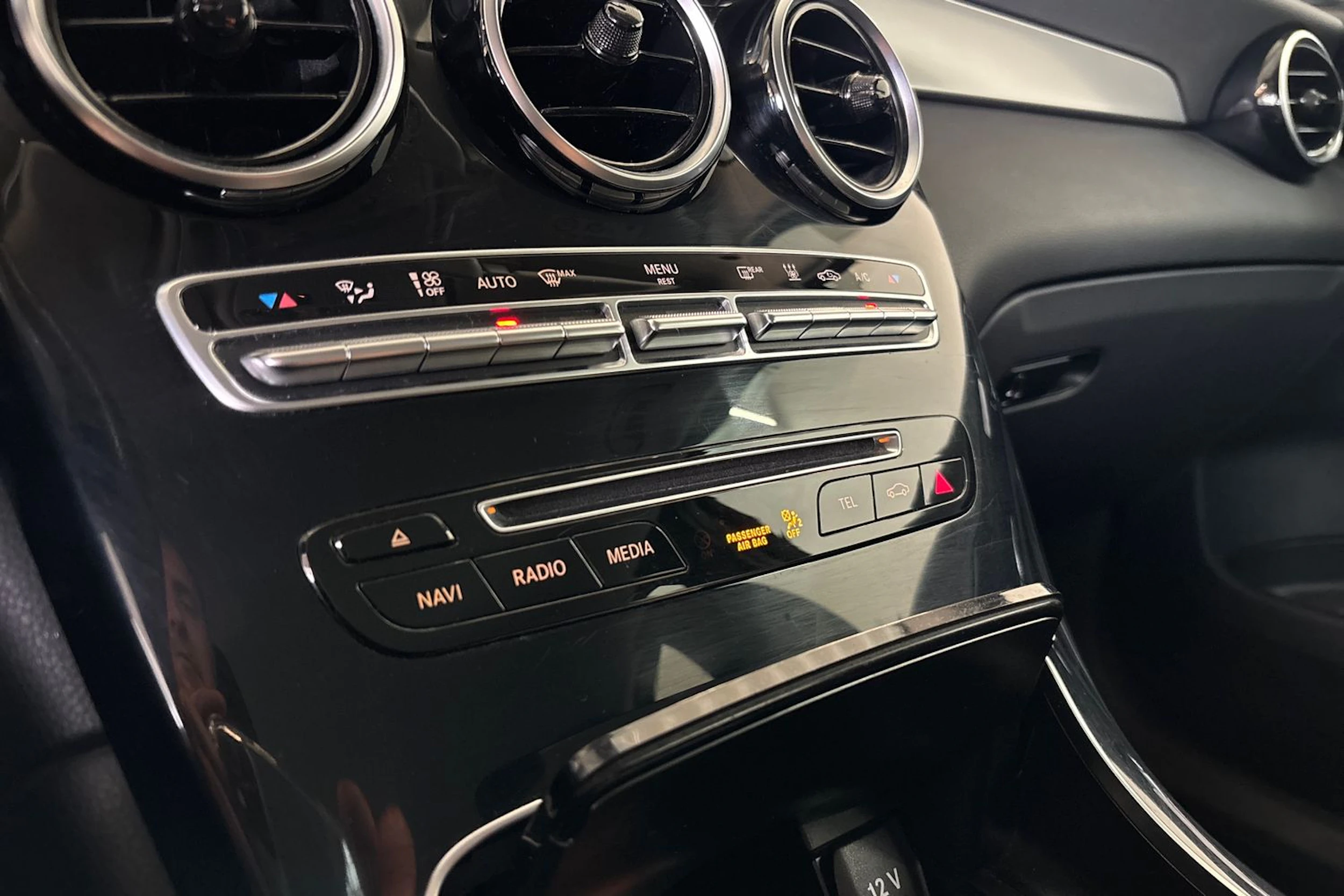met. harmaa Mercedes-Benz GLC 2018 kuva 20.
