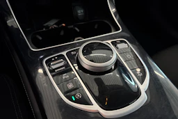 met. harmaa Mercedes-Benz GLC 2018 kuva 23.