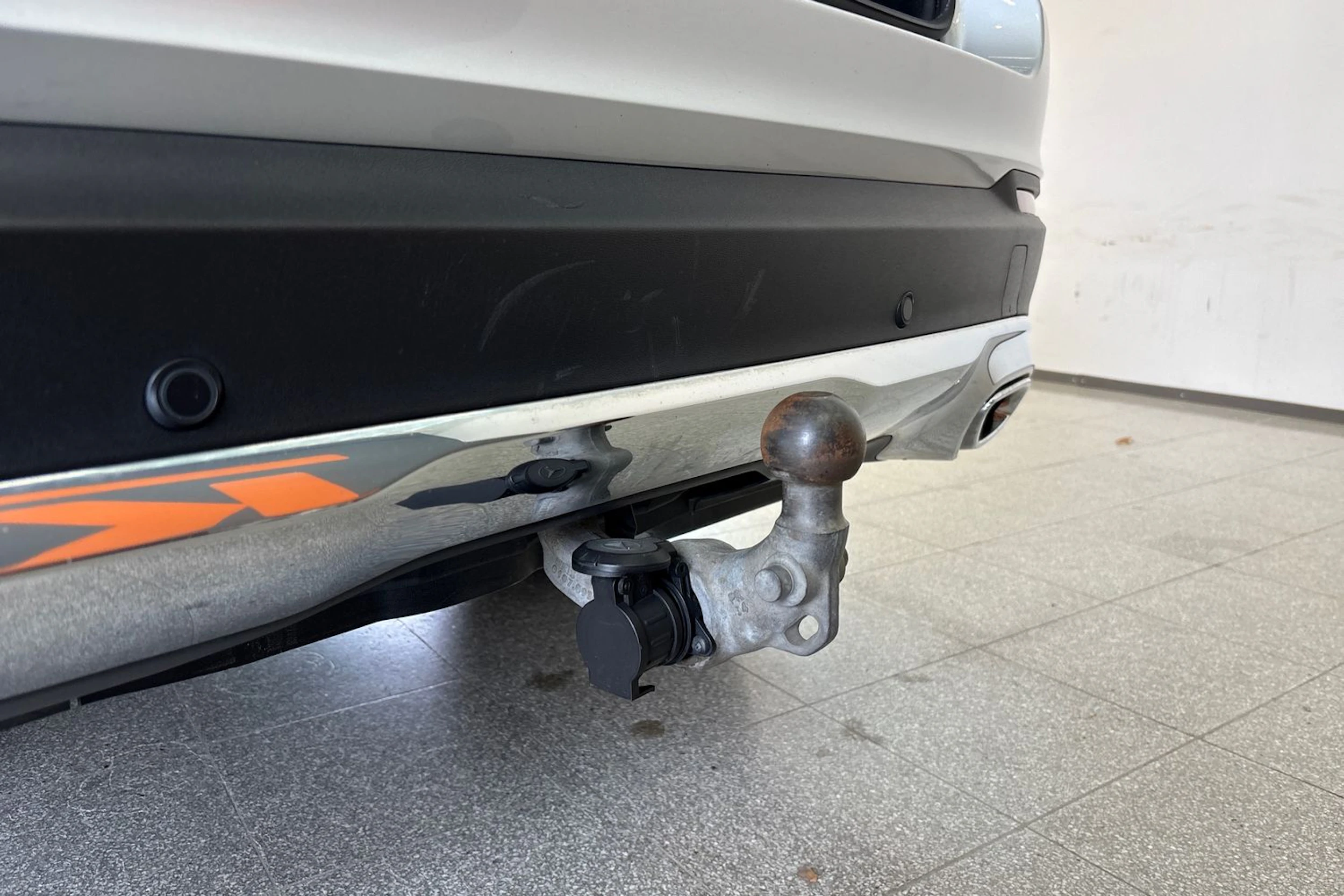 met. harmaa Mercedes-Benz GLC 2018 kuva 29.