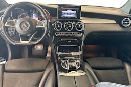 musta Mercedes-Benz GLC 2018 kuva 9.