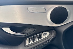 musta Mercedes-Benz GLC 2018 kuva 16.