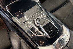 musta Mercedes-Benz GLC 2018 kuva 17.