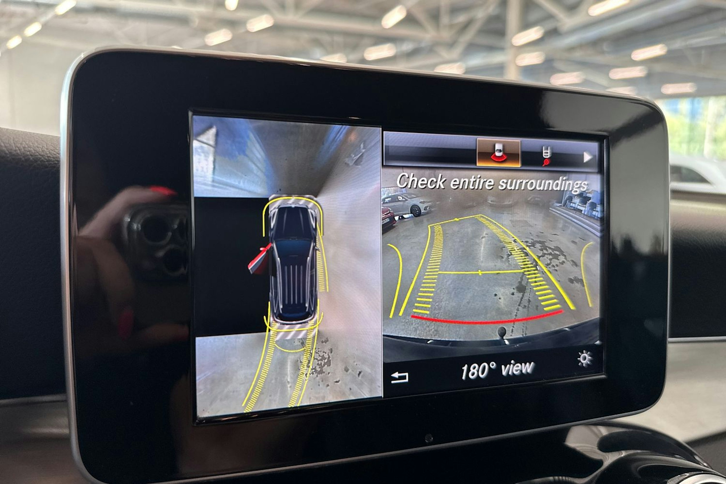 musta Mercedes-Benz GLC 2018 kuva 19.