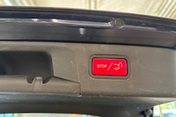 musta Mercedes-Benz GLC 2018 kuva 24.