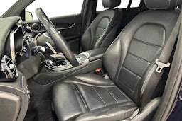 sininen Mercedes-Benz GLC 2018 kuva 8.