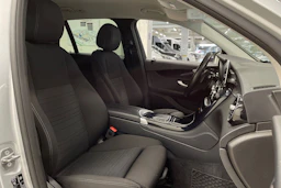 harmaa Mercedes-Benz GLC 2020 kuva 29.