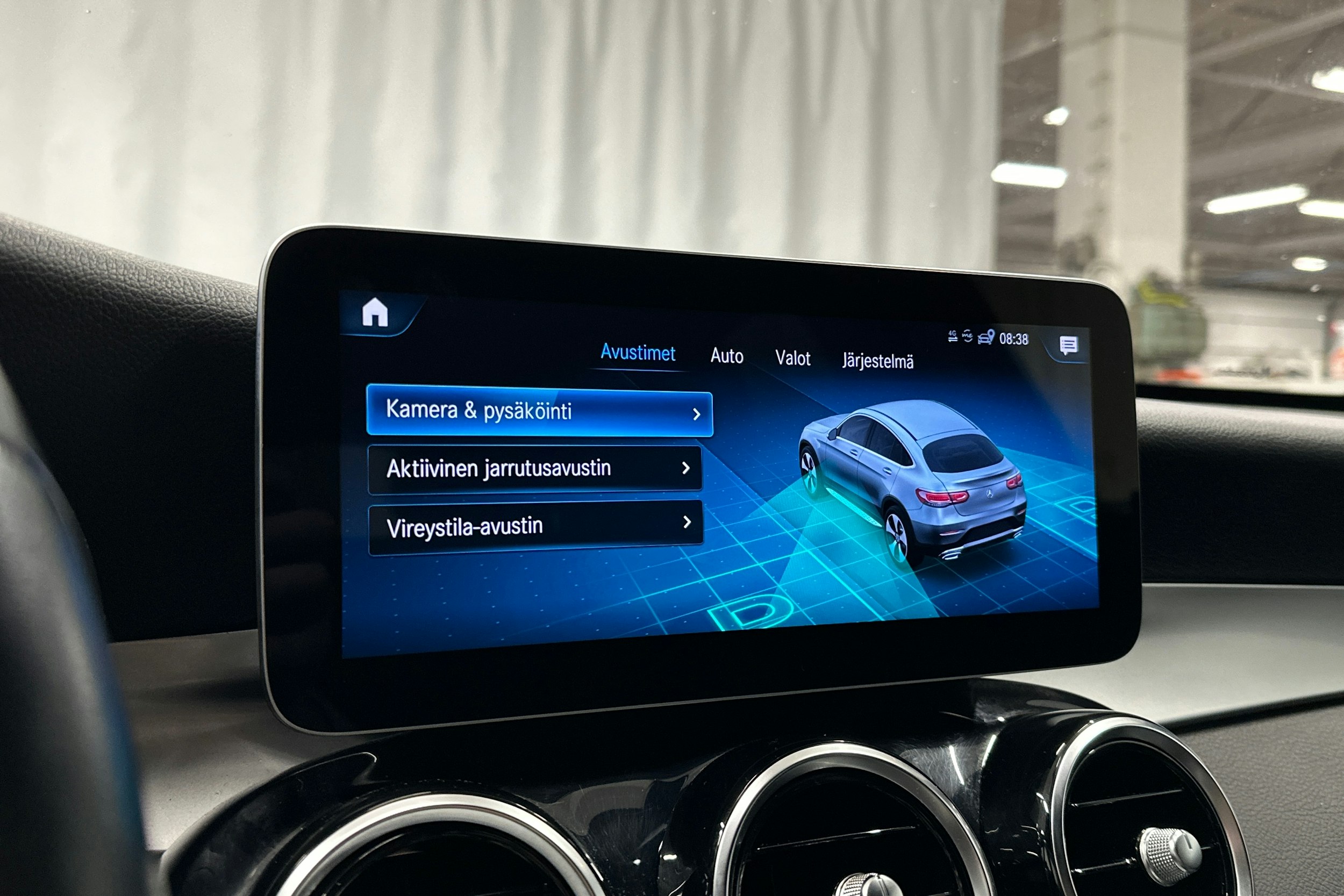 musta Mercedes-Benz GLC 2019 kuva 19.