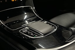 musta Mercedes-Benz GLC 2019 kuva 21.