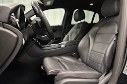 musta Mercedes-Benz GLC 2019 kuva 23.