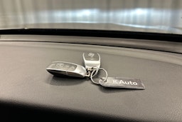 musta Mercedes-Benz GLC 2019 kuva 28.