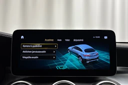 harmaa Mercedes-Benz GLC 2020 kuva 19.
