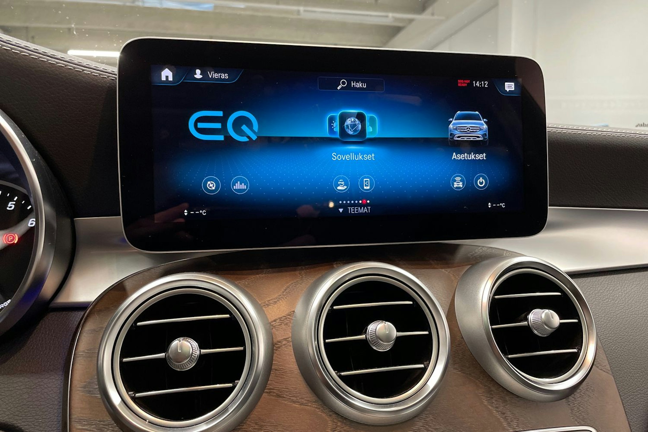 valkoinen Mercedes-Benz GLC 2020 kuva 17.