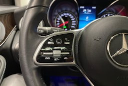 valkoinen Mercedes-Benz GLC 2020 kuva 30.