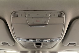 valkoinen Mercedes-Benz GLC 2020 kuva 32.