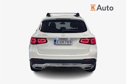 Valkoinen Mercedes-Benz GLC 2020 kuva 3.