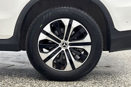 valkoinen Mercedes-Benz GLC 2020 kuva 36.