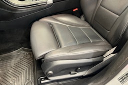 harmaa Mercedes-Benz GLC 2020 kuva 14.