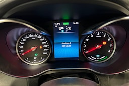 harmaa Mercedes-Benz GLC 2020 kuva 18.