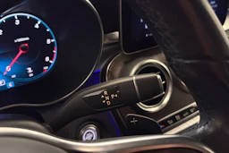 harmaa Mercedes-Benz GLC 2020 kuva 22.