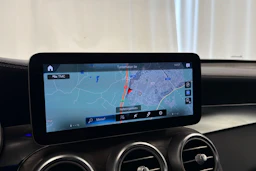 harmaa Mercedes-Benz GLC 2020 kuva 25.