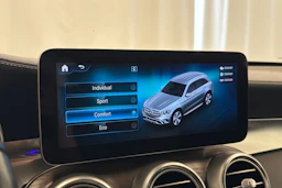harmaa Mercedes-Benz GLC 2020 kuva 31.