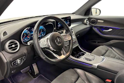 harmaa Mercedes-Benz GLC 2020 kuva 8.